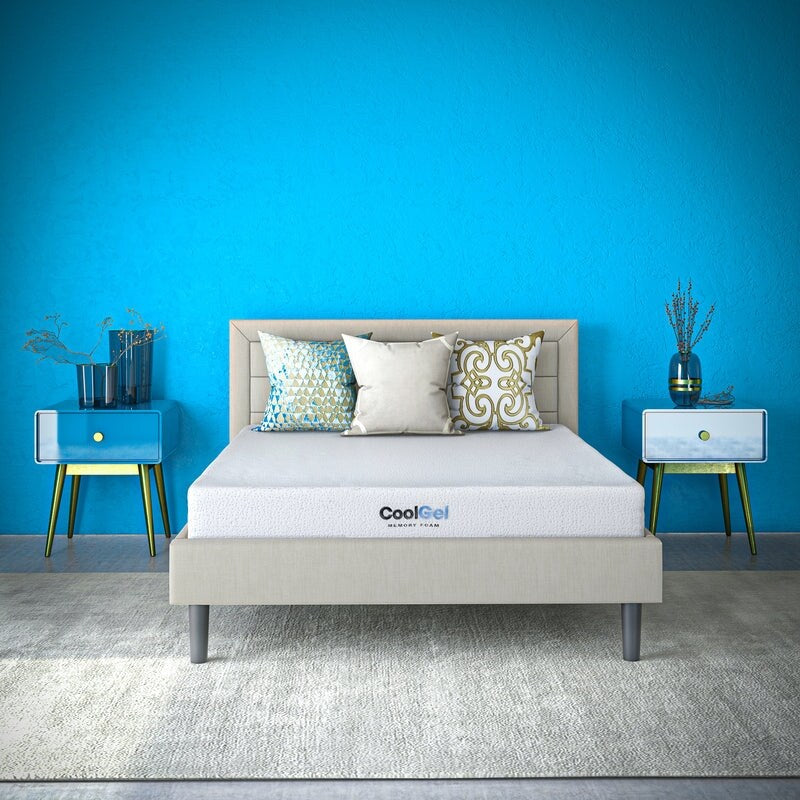 Materasso Classic Brands Cool Gel Memory Foam da 8 pollici, certificato CertiPUR USA, materasso in una scatola.