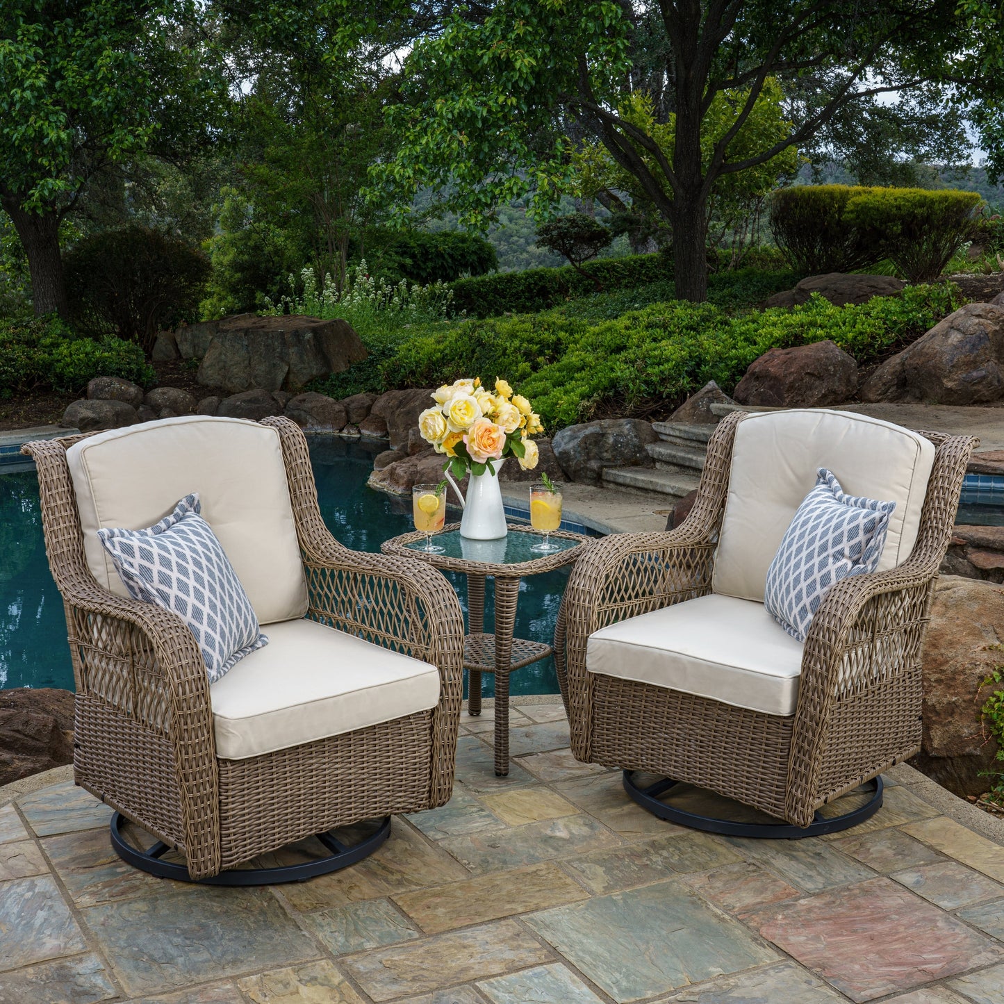 Set di sedie girevoli in vimini Rio Vista Outdoor (3 pezzi)