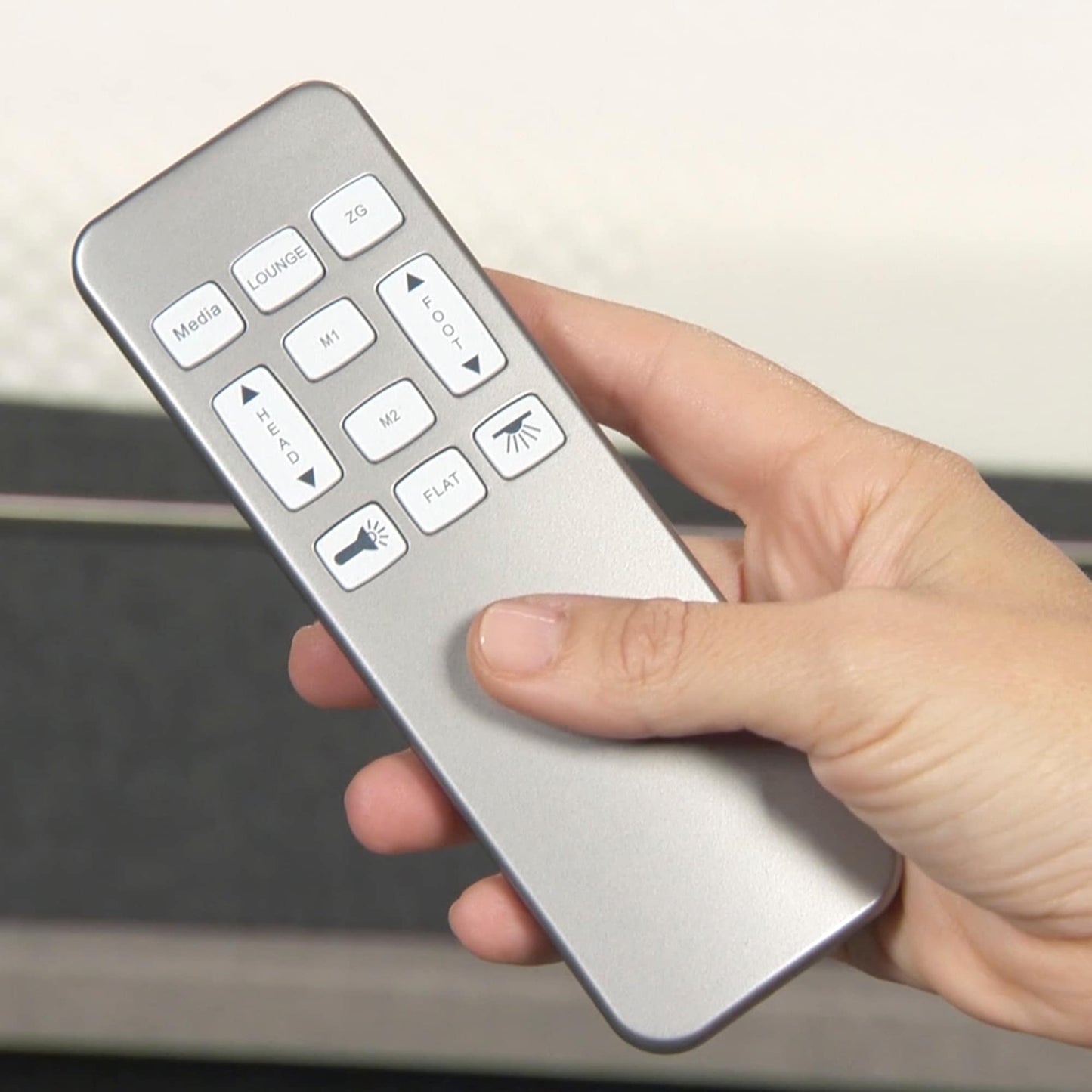 ComforPedic di BeautyRest materasso da 14 pollici e set letto regolabile