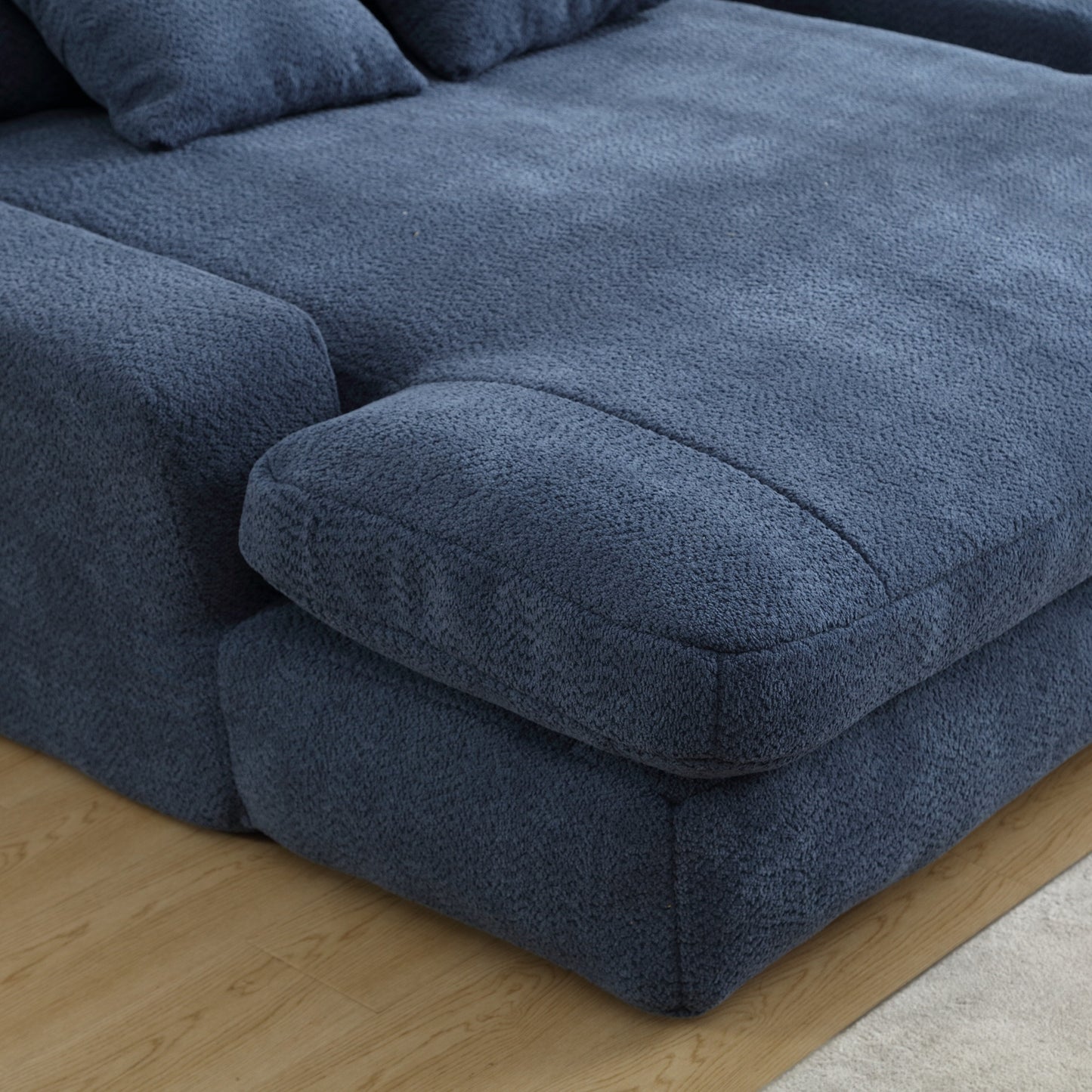 Divano comodo a 2 posti con seduta profonda