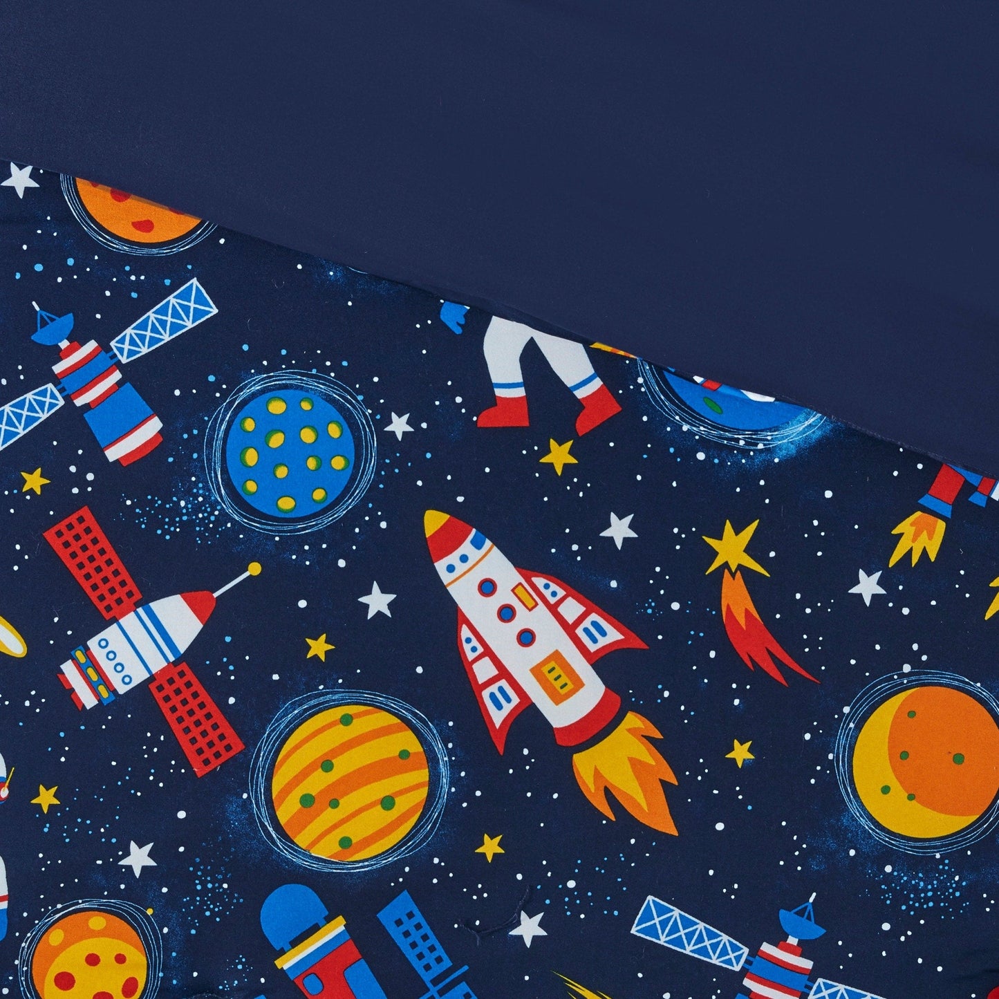 Set di piumoni Conner Outer Space di Intelligent Design Kids
