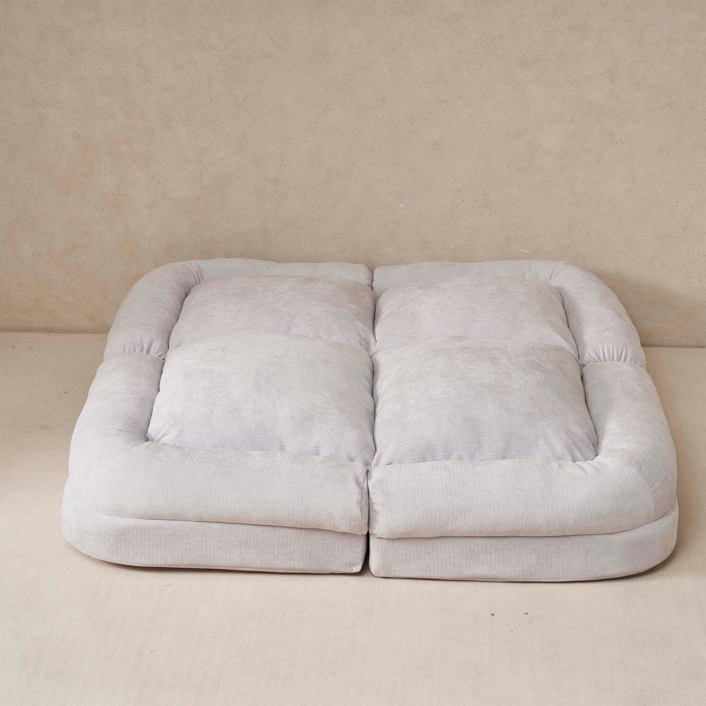 Divano letto matrimoniale trasformabile, rosa, la parte giusta del prodotto completo.