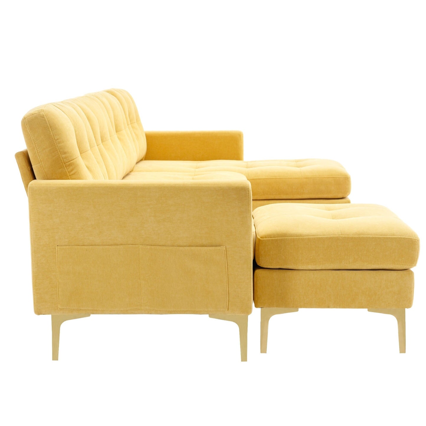 Divano componibile a L in velluto con poggiapiedi mobile e gambe in metallo dorato per soggiorno