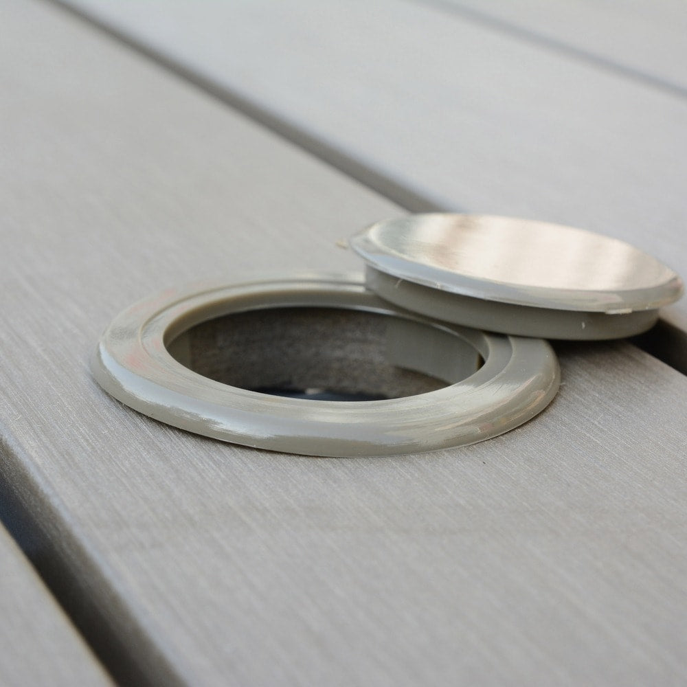 Set da pranzo per esterni Tumaco Sun-bleached Grey da 7 pezzi di Havenside Home