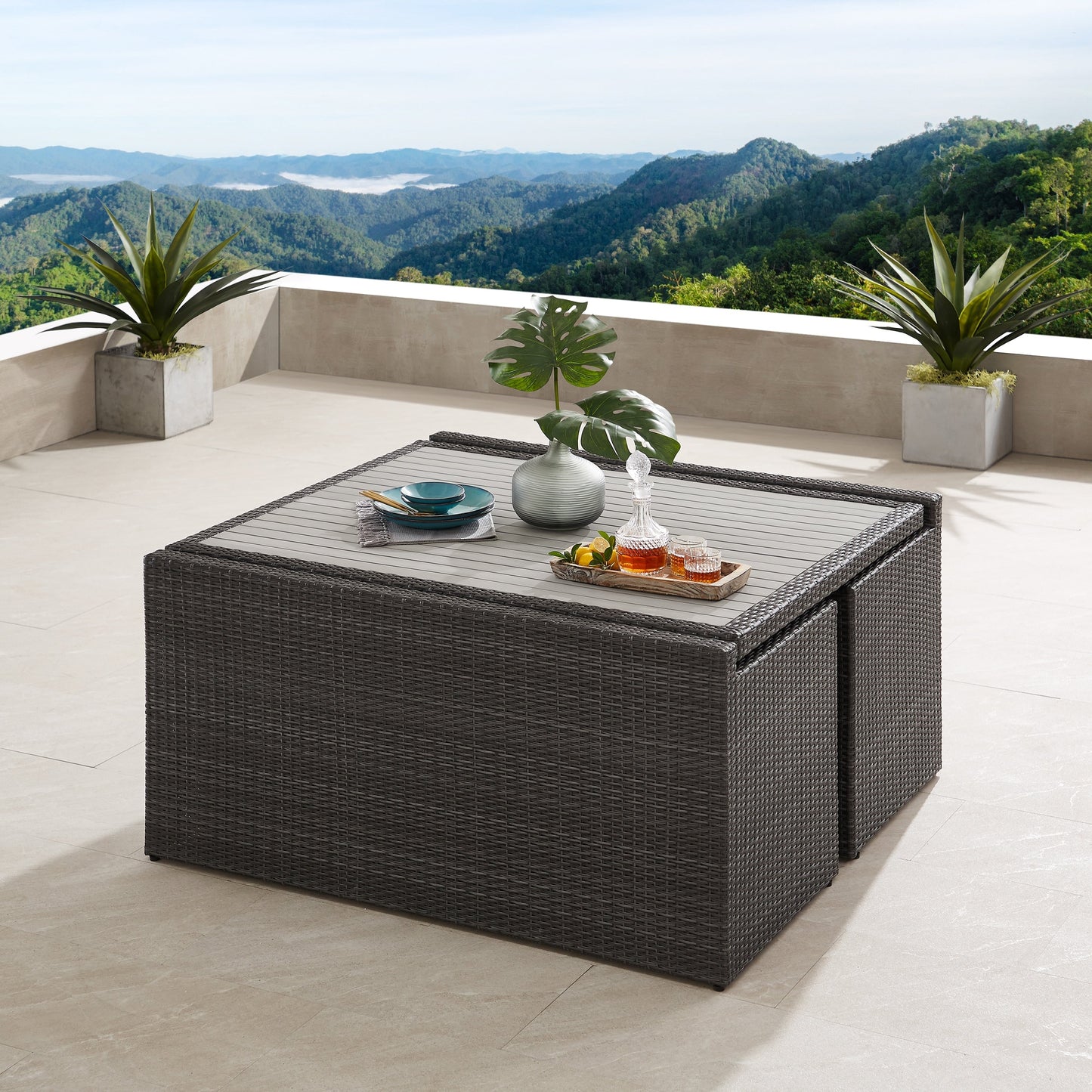 Set da pranzo per esterni in vimini e alluminio Corvus Martinka da 7 pezzi