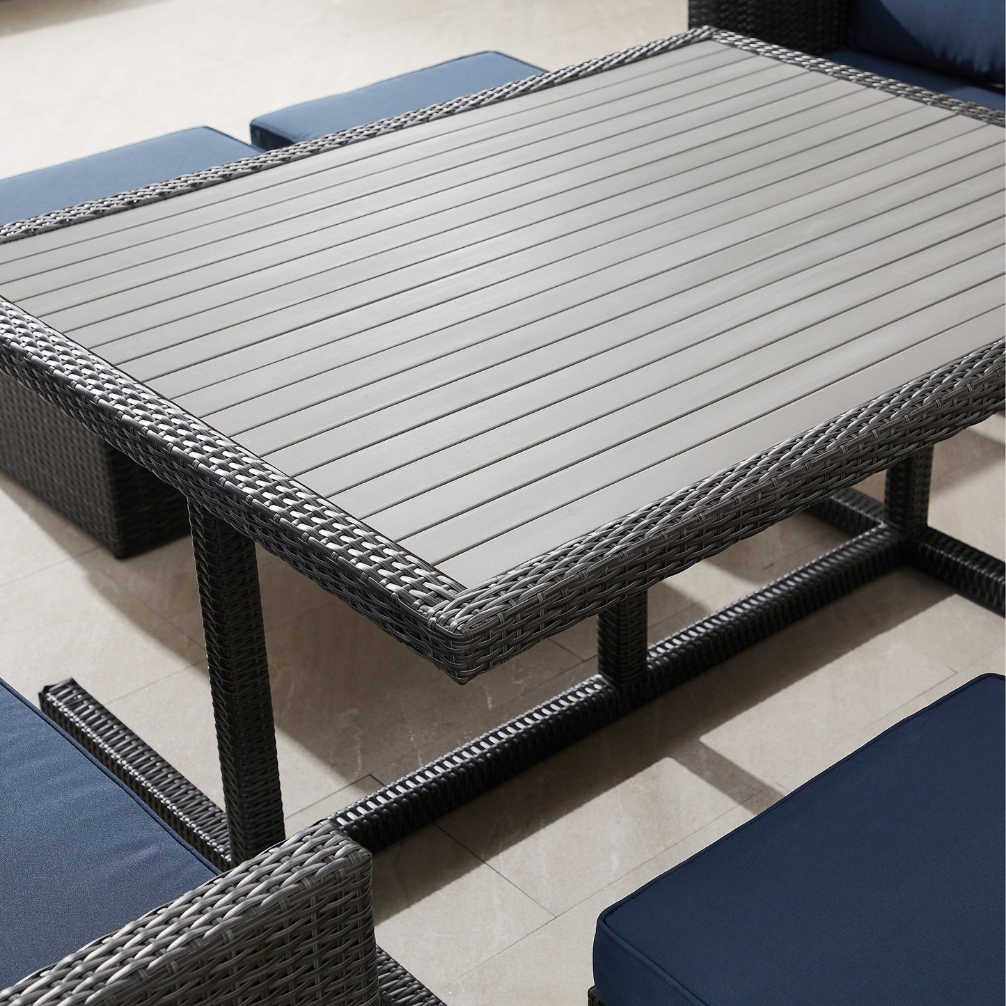 Set da pranzo per esterni in vimini e alluminio Corvus Martinka da 7 pezzi