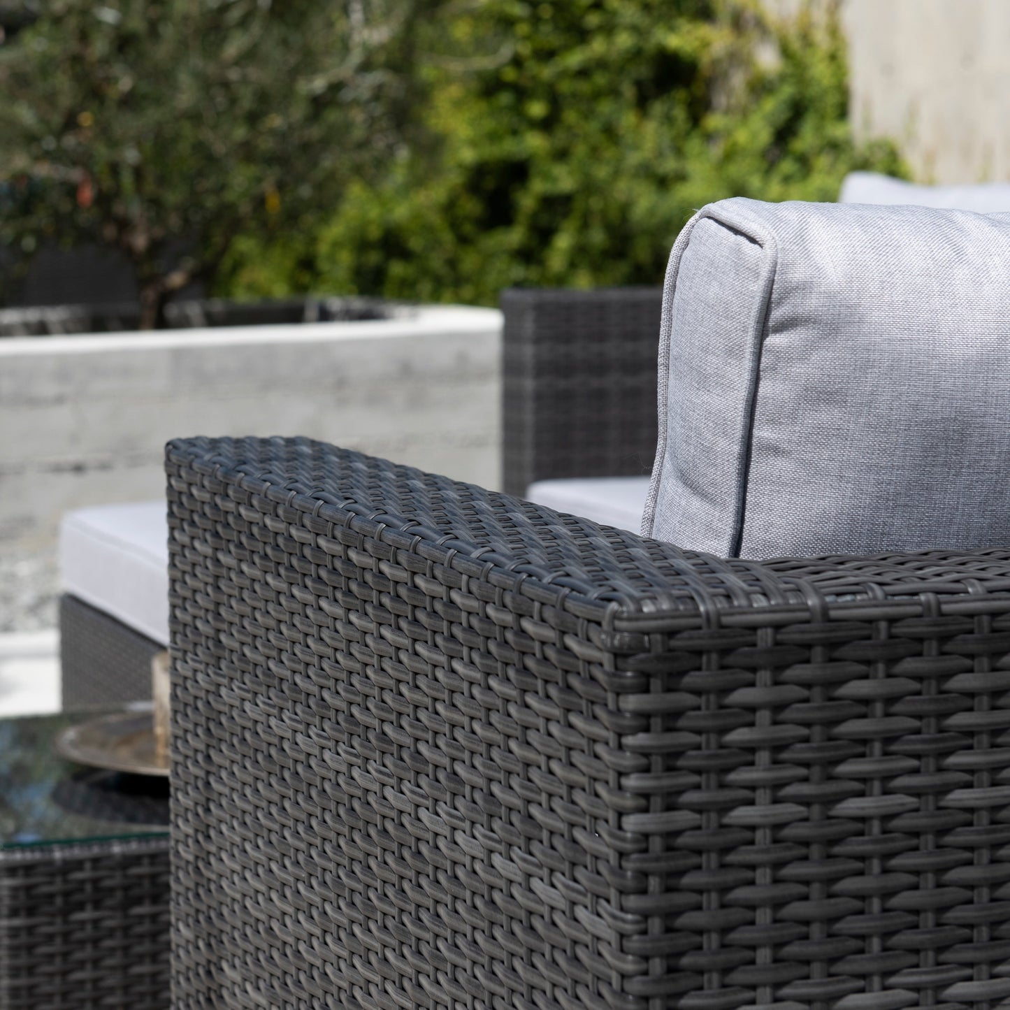 Set di divani componibili da giardino in vimini Corvus Trey da 12 pezzi