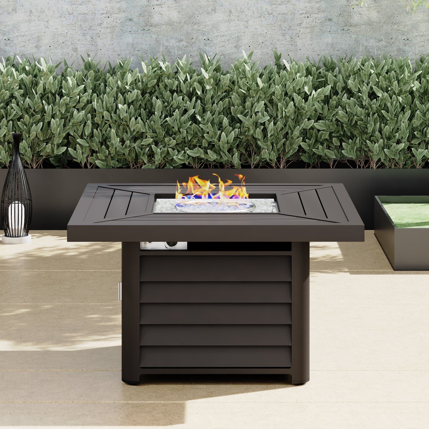 Set di mobili da giardino componibili in vimini intrecciato Corvus Trey da 13 pezzi con tavolo da fuoco