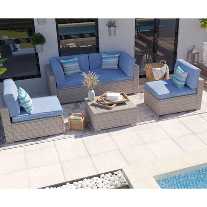 Set di mobili da esterno in vimini da 5 pezzi più accogliente con tavolino da caffè