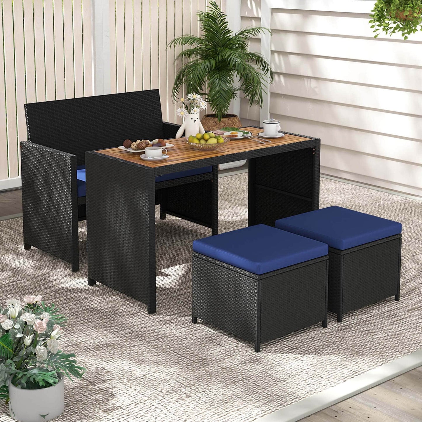 Set da pranzo per esterni Costway 4 pezzi, poltrona in rattan e 2 pouf - Vedi dettagli