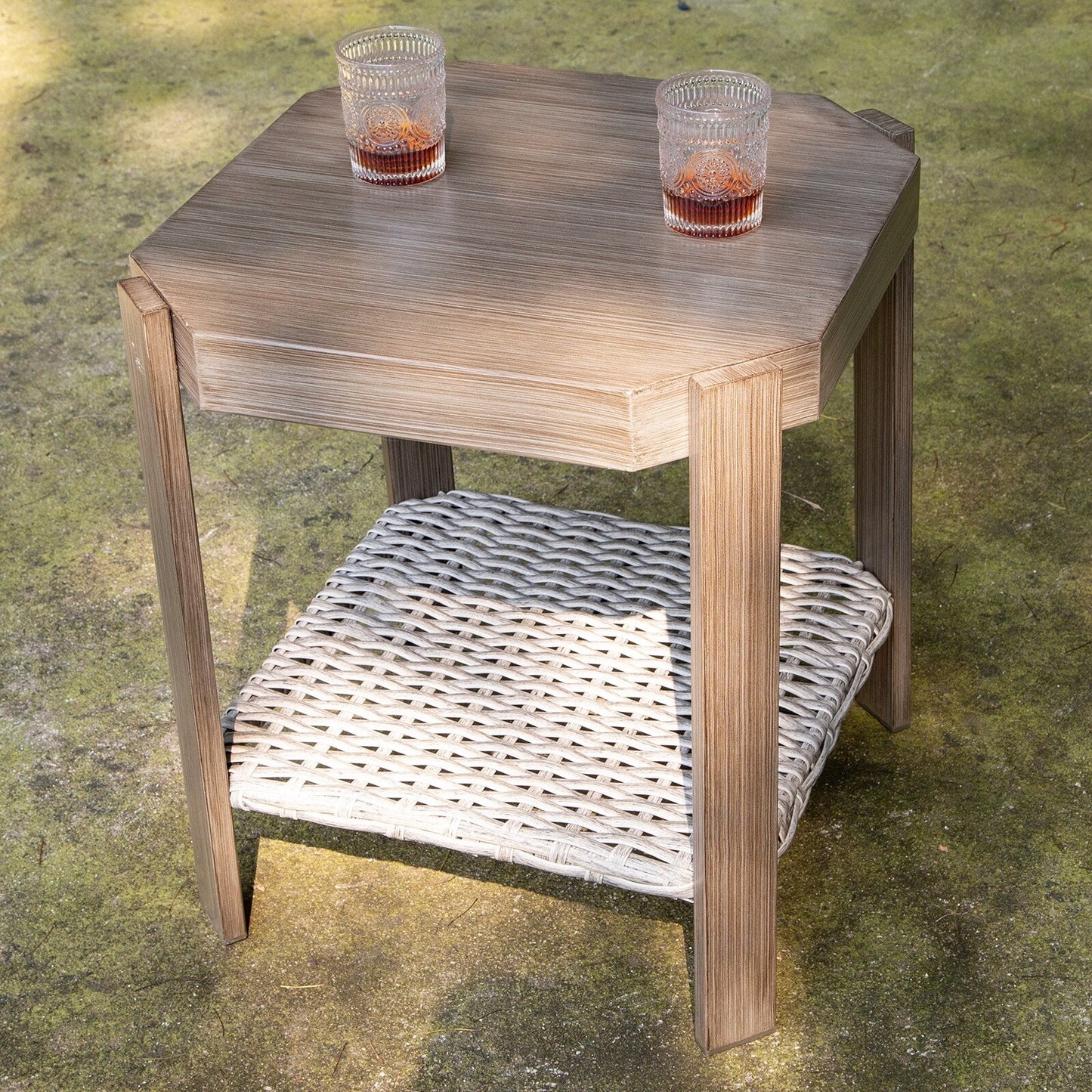 Set da conversazione con sedia a dondolo girevole da giardino in vimini Cozywor da 3 pezzi