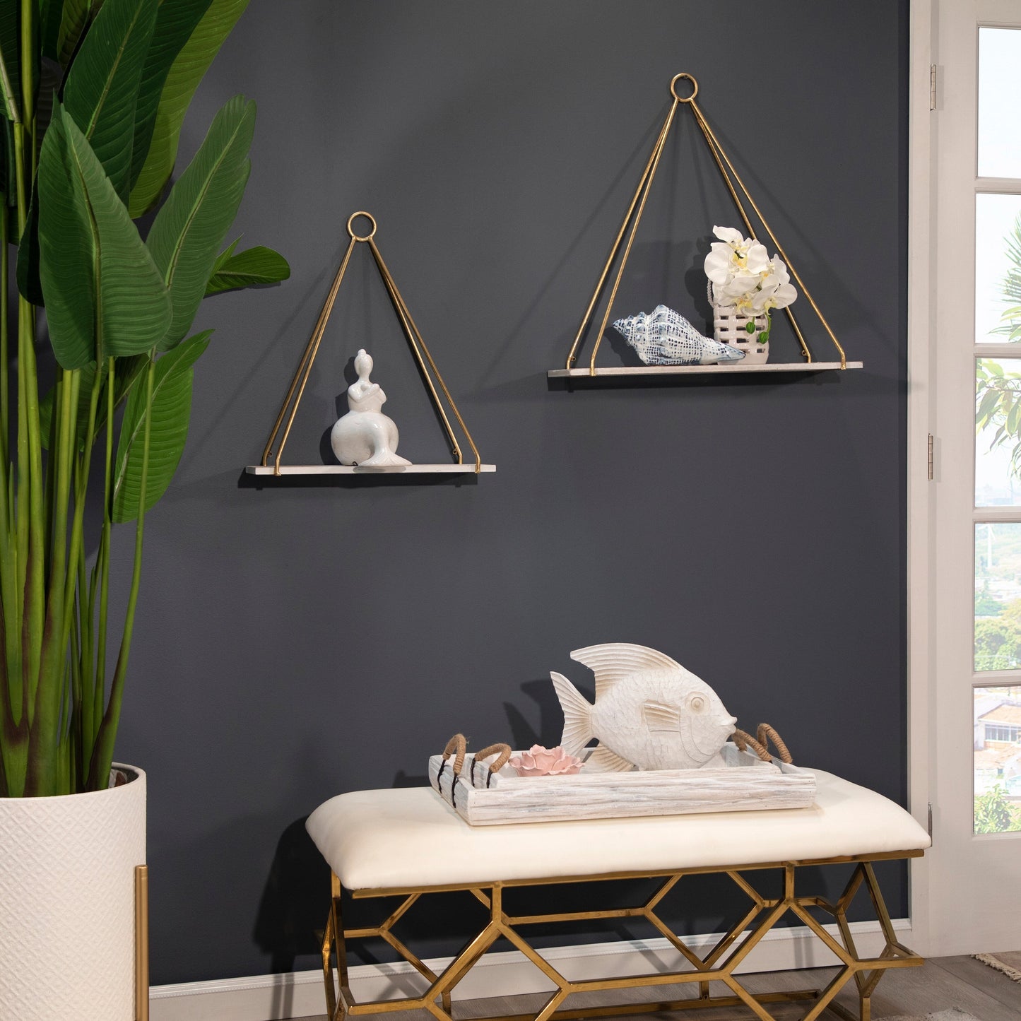 Scultura di pesce in stile costiero imbiancato di Sagebrook Home per l'arredamento di soggiorno, camera da letto o ufficio