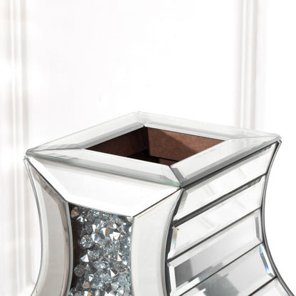 Vaso da terra alto con diamanti frantumati