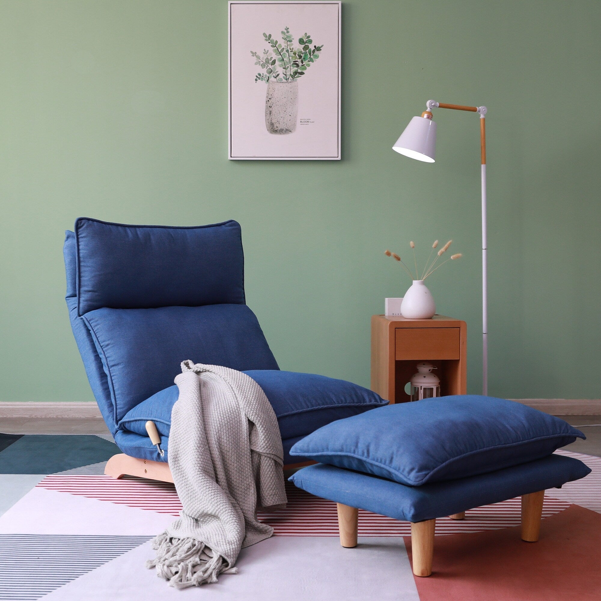 Selected Variant Image