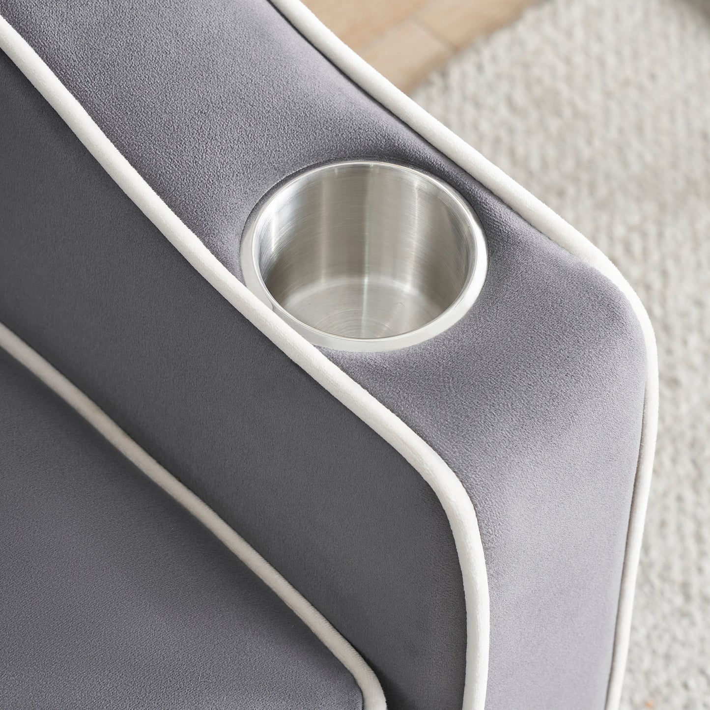 Divano letto singolo convertibile grigio scuro con porta di ricarica USB