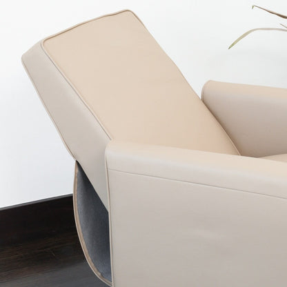 Poltrona reclinabile Darvis in similpelle nera di Christopher Knight Home