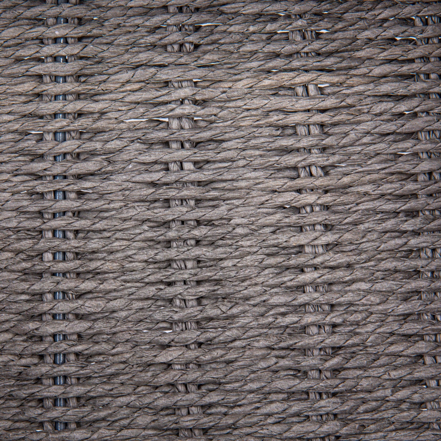 Cestini decorativi intrecciati per la casa