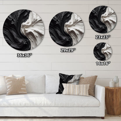 Designart Nero Bianco Marmo Dreamscape V Modern Geometric Metal Round Wall Art