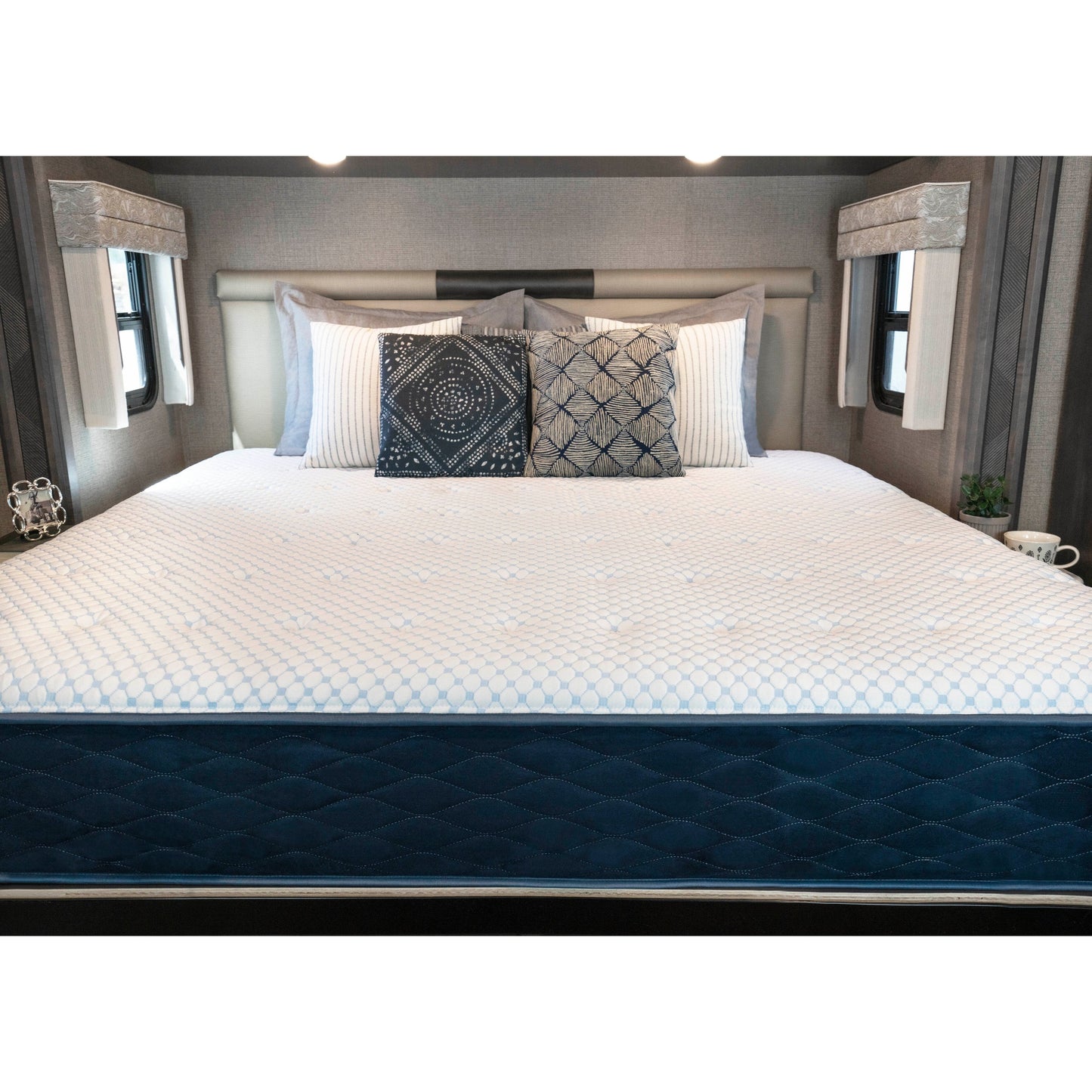 Materasso Dreamfoam Hybrid 10 con tessuto fresco al tatto