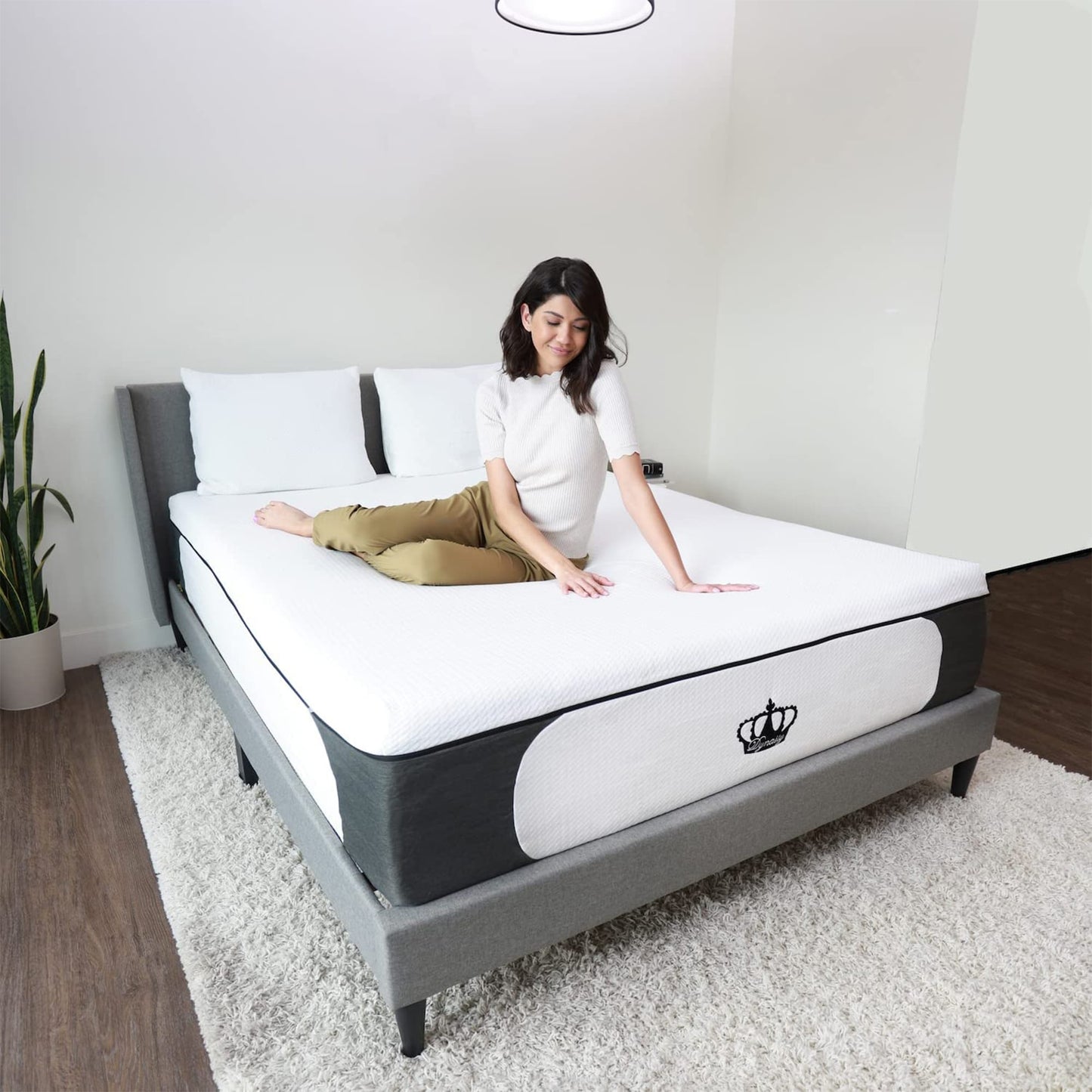 Materasso Dynasty da 14,5 pollici CoolBreeze Gel Memory Plush Queen Size in schiuma per letto
