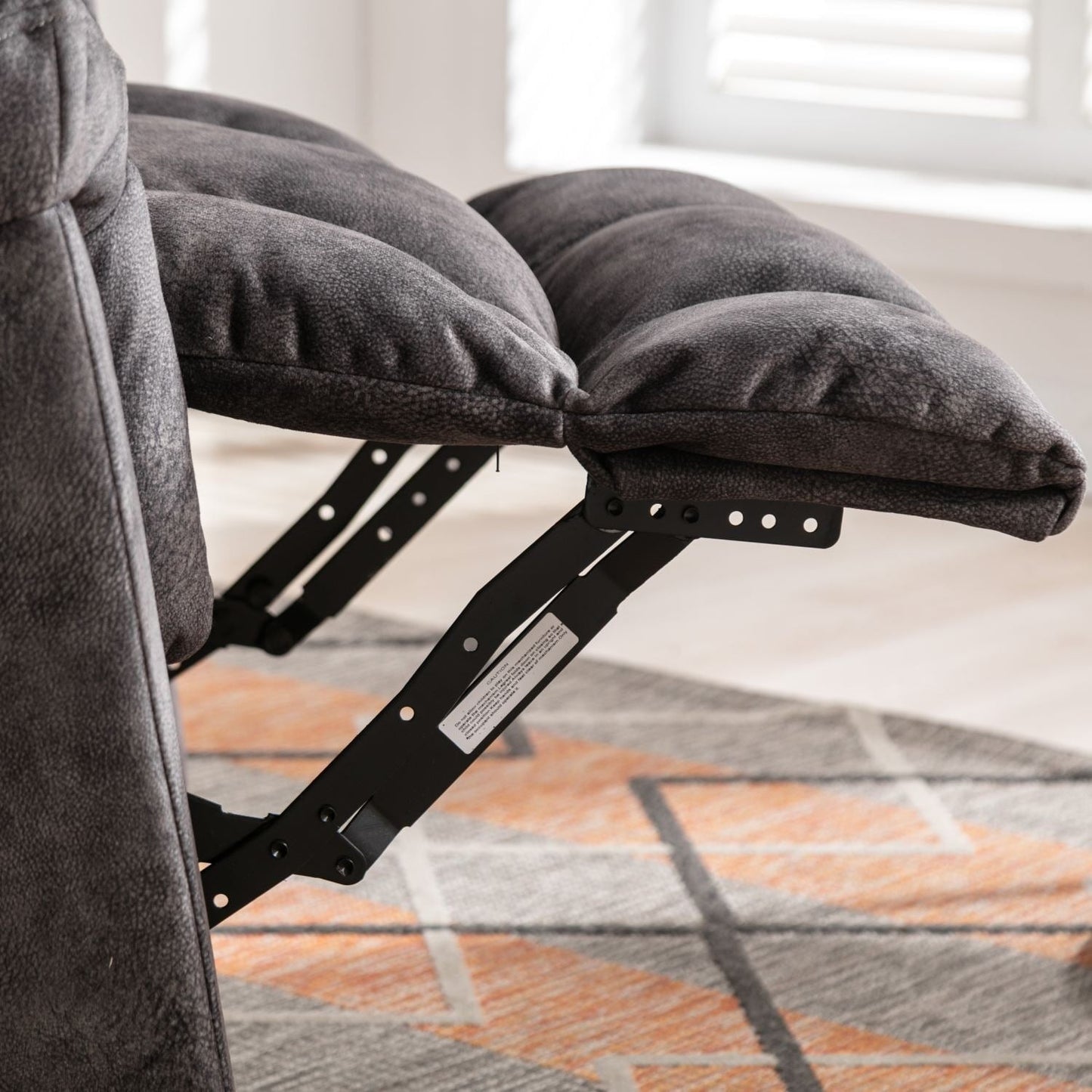 Poltrona reclinabile girevole manuale oversize Ebello