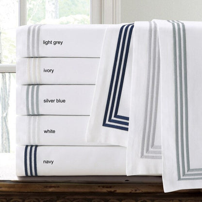 Set copripiumino da 3 pezzi della collezione Three Line Hotel di Echelon Home