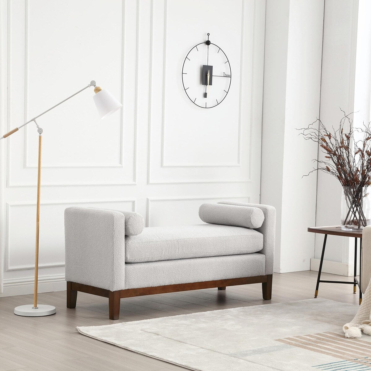 Elegante panca imbottita da 53,5 pollici con gambe in legno e cuscini di supporto