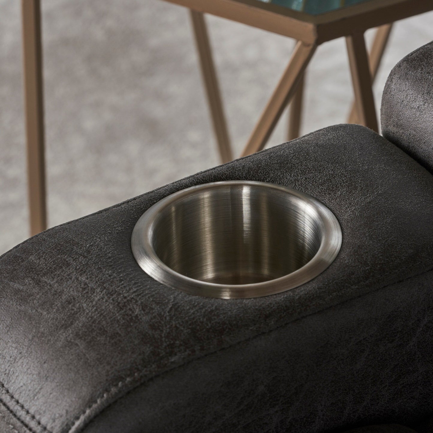 Poltrona reclinabile elettrica in microfibra Emersyn di Christopher Knight Home