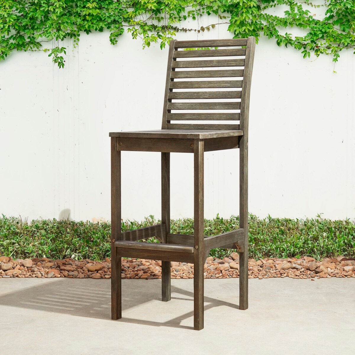 Set da pranzo con tavolo e sedie da bar in legno Emilio