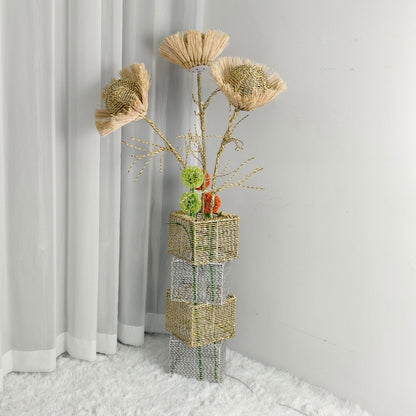 Lampada da terra pastorale con luce notturna a LED in rattan intrecciato a mano - 27,9 cm di larghezza x 130 cm di altezza