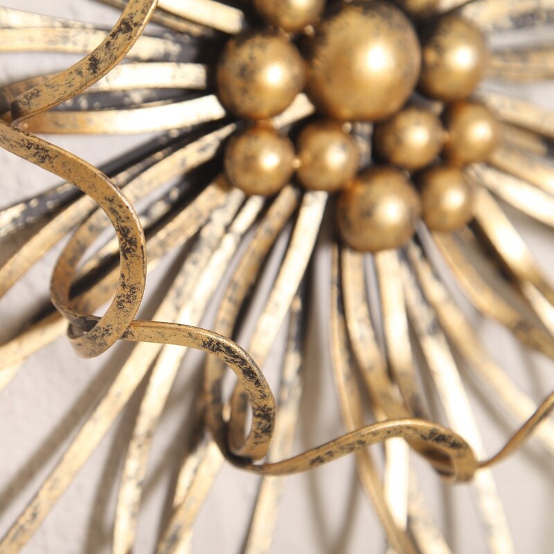 Decorazione da parete in metallo con design urbano floreale