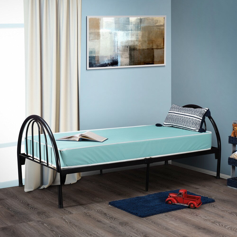 Materasso in schiuma Fortnight Bedding da 5 pollici per letto singolo con rivestimento in vinile resistente all'acqua