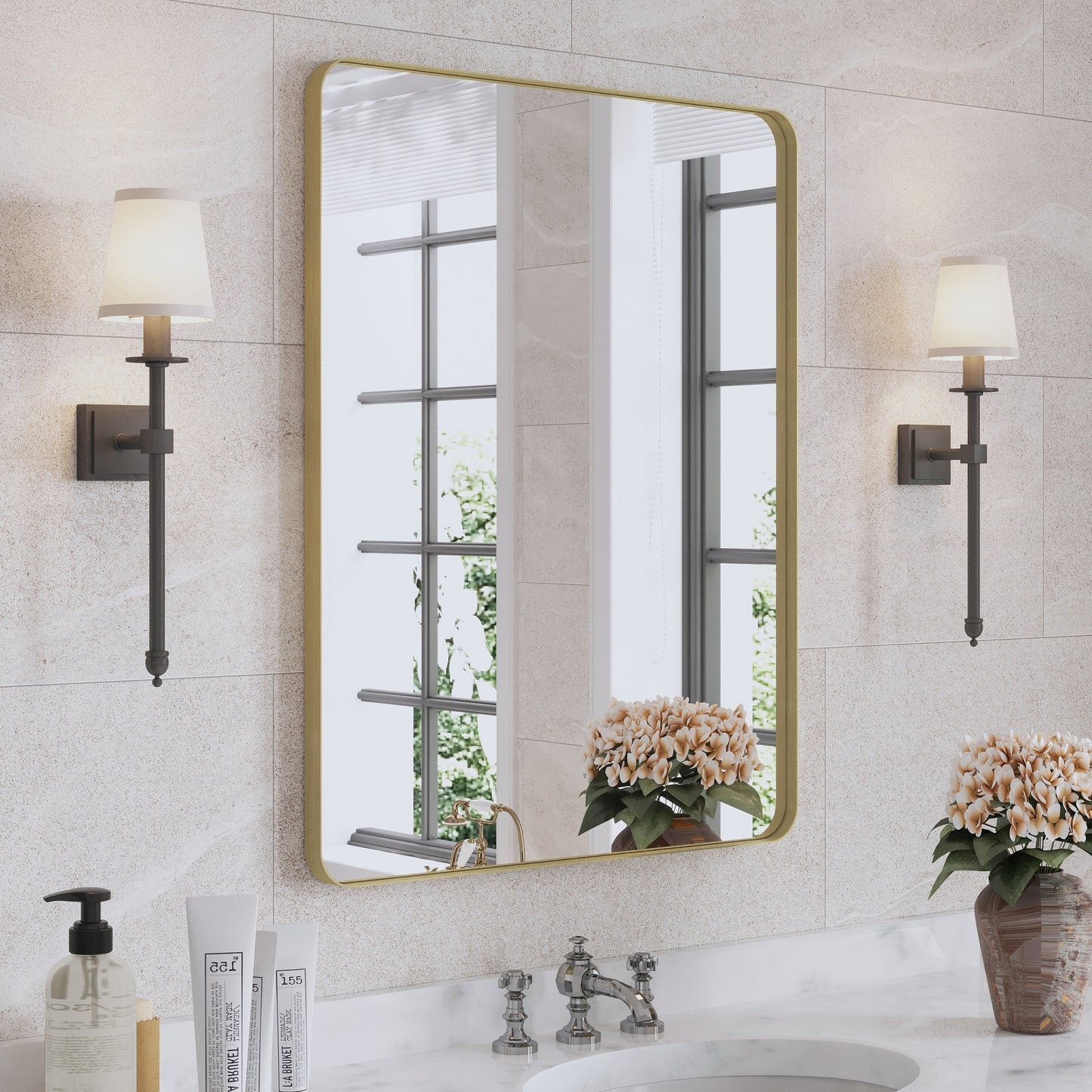 Specchio da bagno con cornice da parete