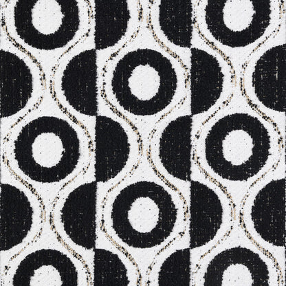 Divano Anastasia in ciniglia bianca con cuscini decorativi di Furniture of America