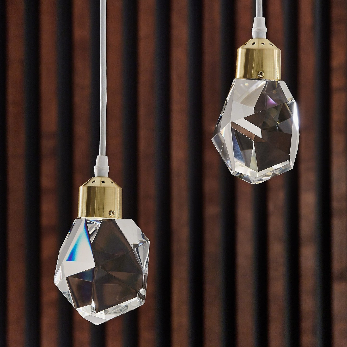 Lampadario/sospensione a LED Galway Crystal Rock di iNSPIRE Q Bold