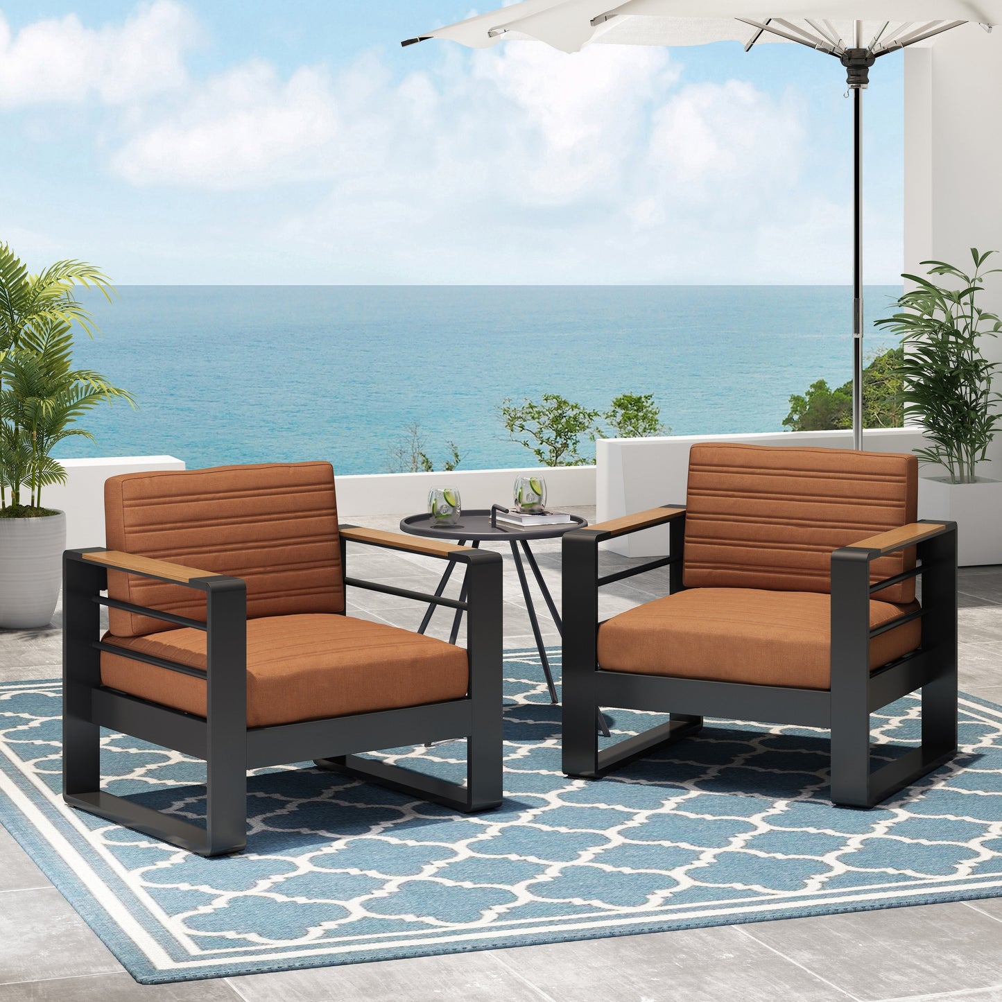 Poltrone da esterno Giovanna in alluminio con dettagli in finto legno (set da 2) di Christopher Knight Home