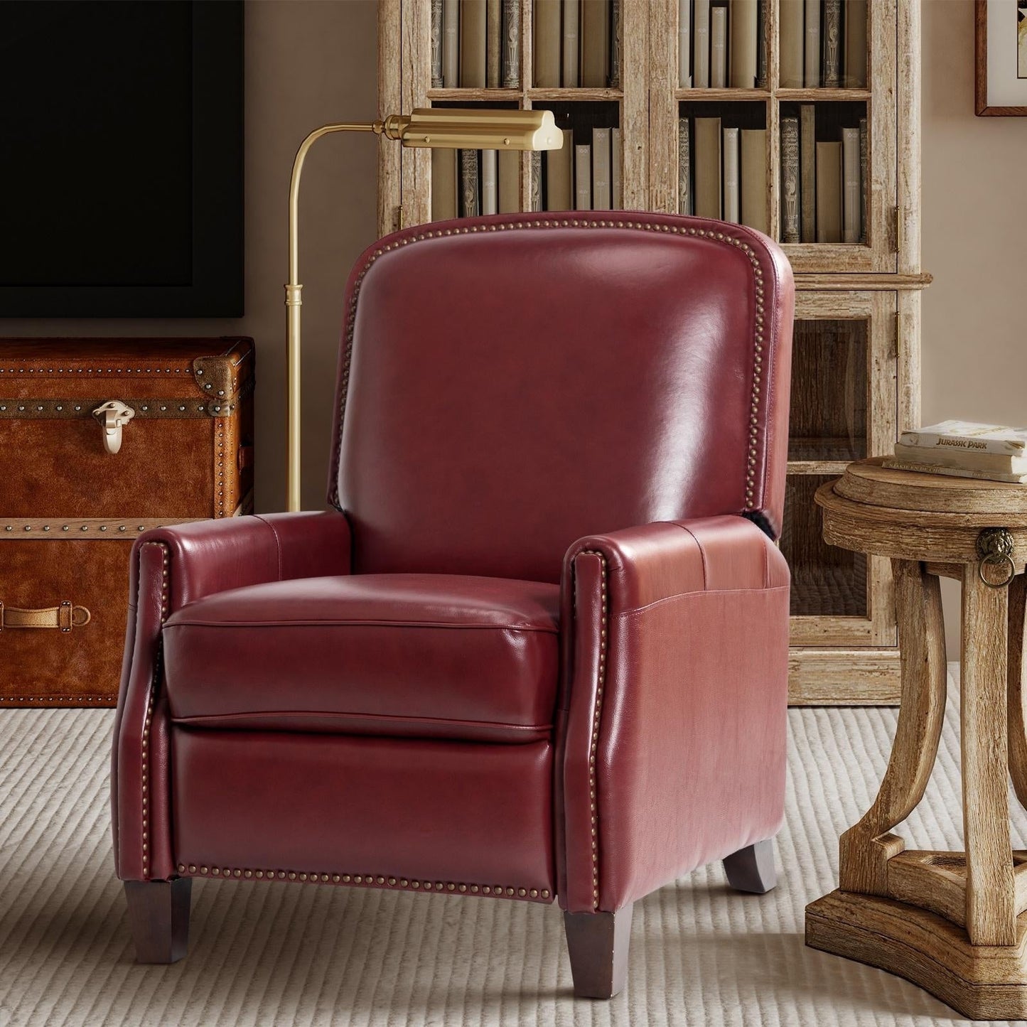 Poltrona reclinabile Gladis Modern Retro in vera pelle con finiture a borchie di HULALA HOME