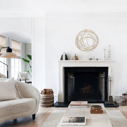 Decorazione da parete rotonda con vortice astratto in metallo dorato