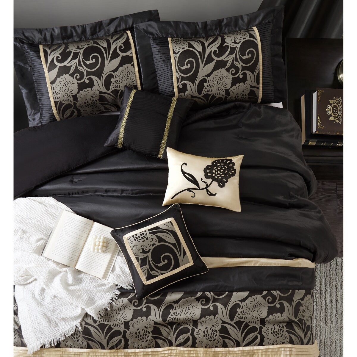 Set copripiumino Nanshing Brie da 9 pezzi in jacquard floreale