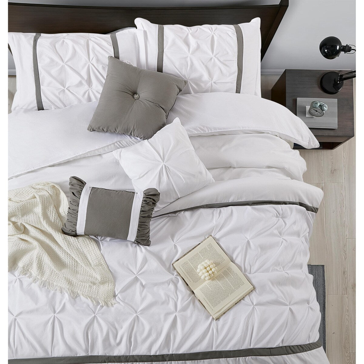 Nanshing Regala Set di piumoni minimalisti a pieghe pizzicate da 7 pezzi