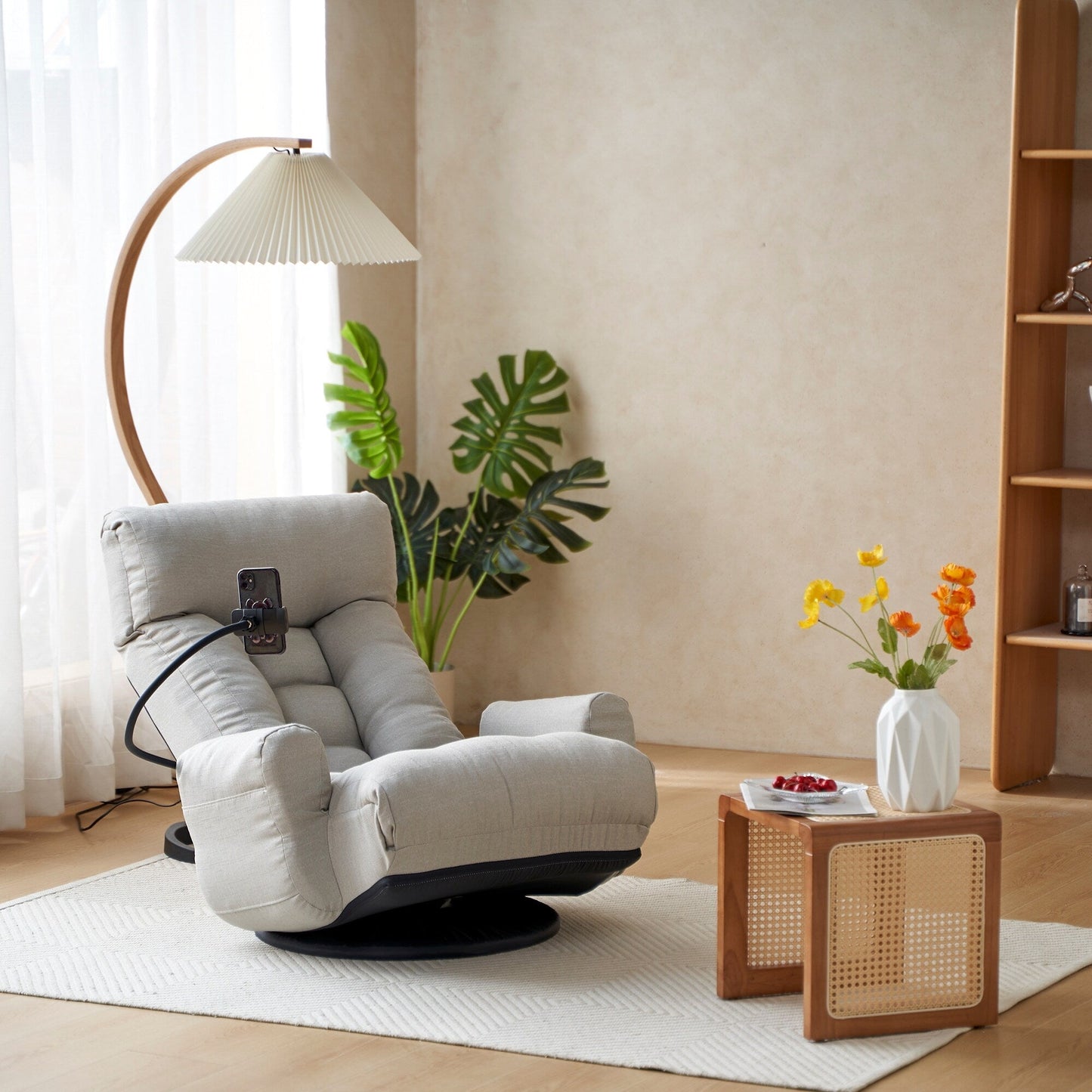 Poltrona reclinabile manuale girevole a 360° imbottita grigia con supporto per cellulare, poggiatesta e schienale regolabili