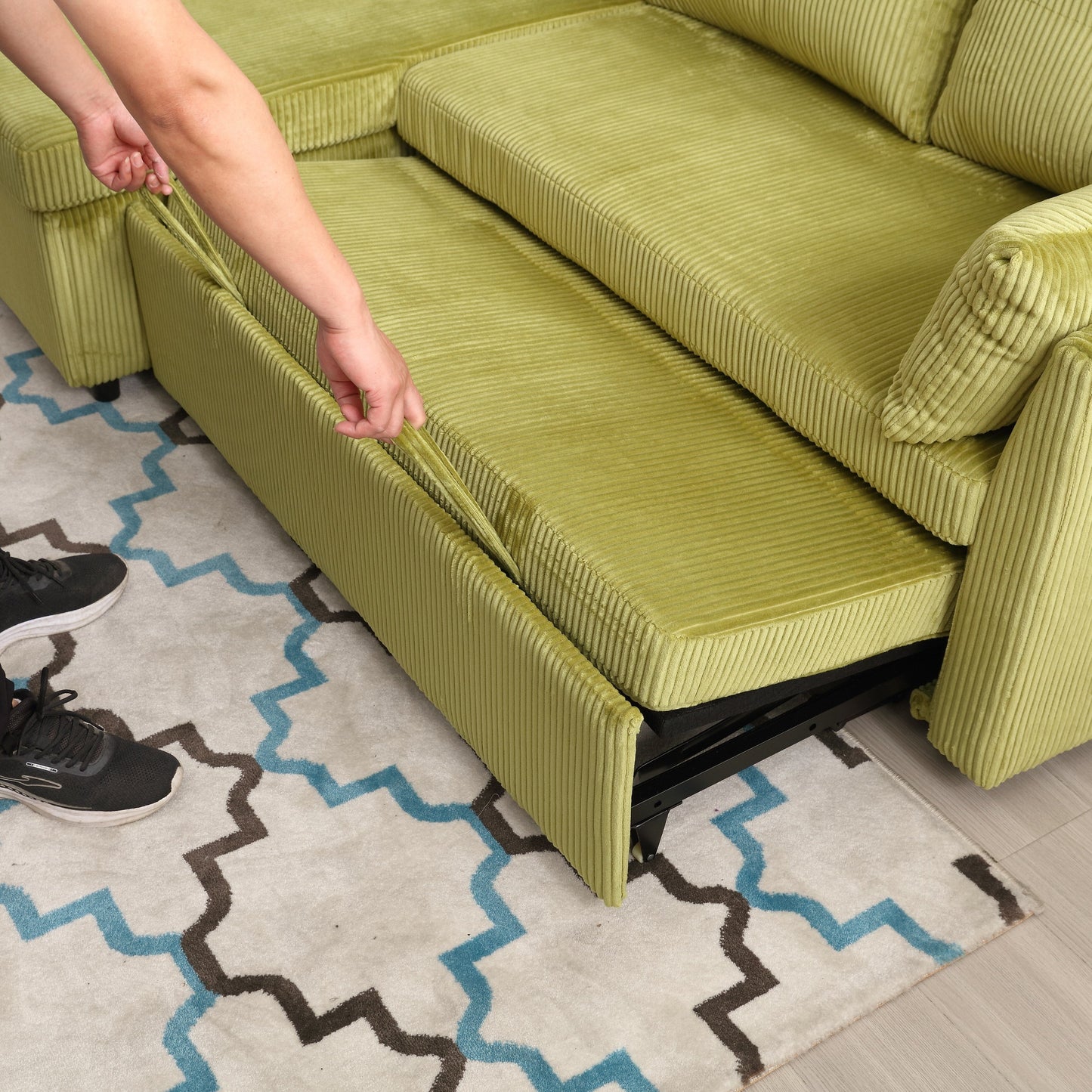 Divano a 3 posti a forma di L in velluto a coste verde da 81,1'', con chaise longue reversibile, sedili contenitore, struttura in legno massello