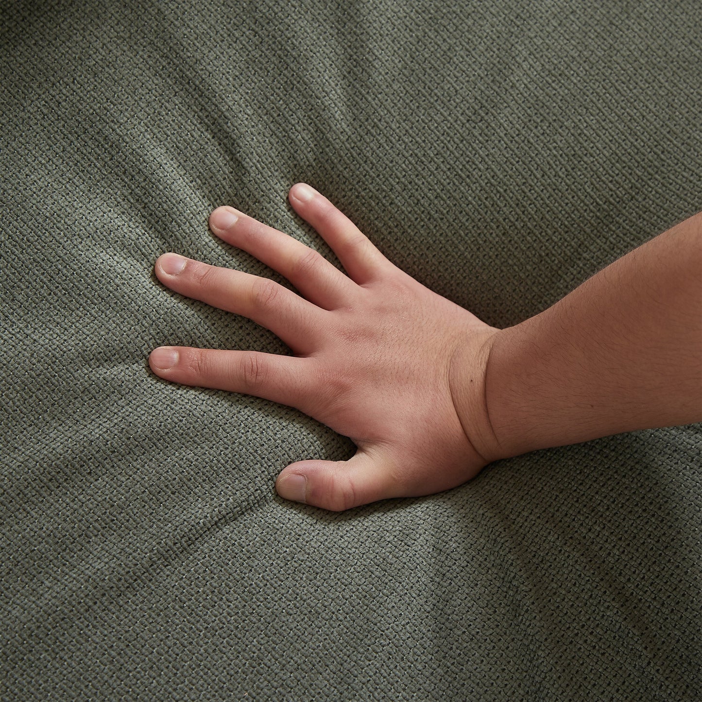 Divano letto trasformabile 2 in 1 in poliestere, 3 posti, con borchie, con materasso pieghevole, per soggiorno, colore verde 83,8