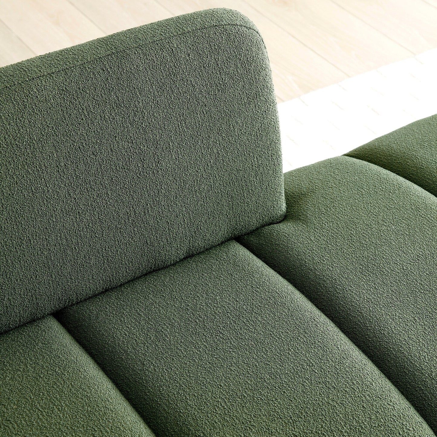 Panca a due posti imbottita verde con gambe dorate