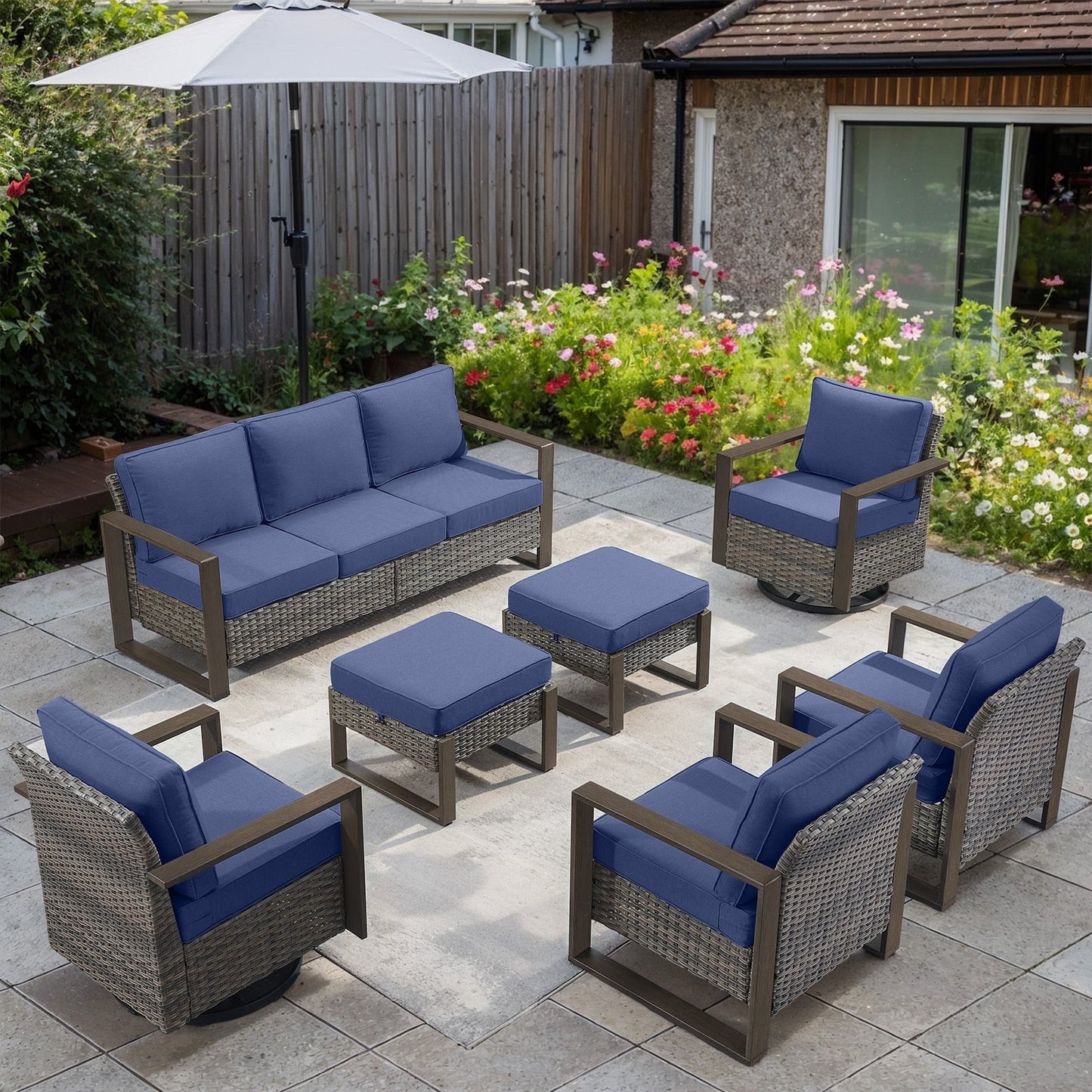 Set da conversazione all'aperto con divano da giardino Gymojoy da 7 pezzi con sedia a dondolo girevole in rattan e pouf