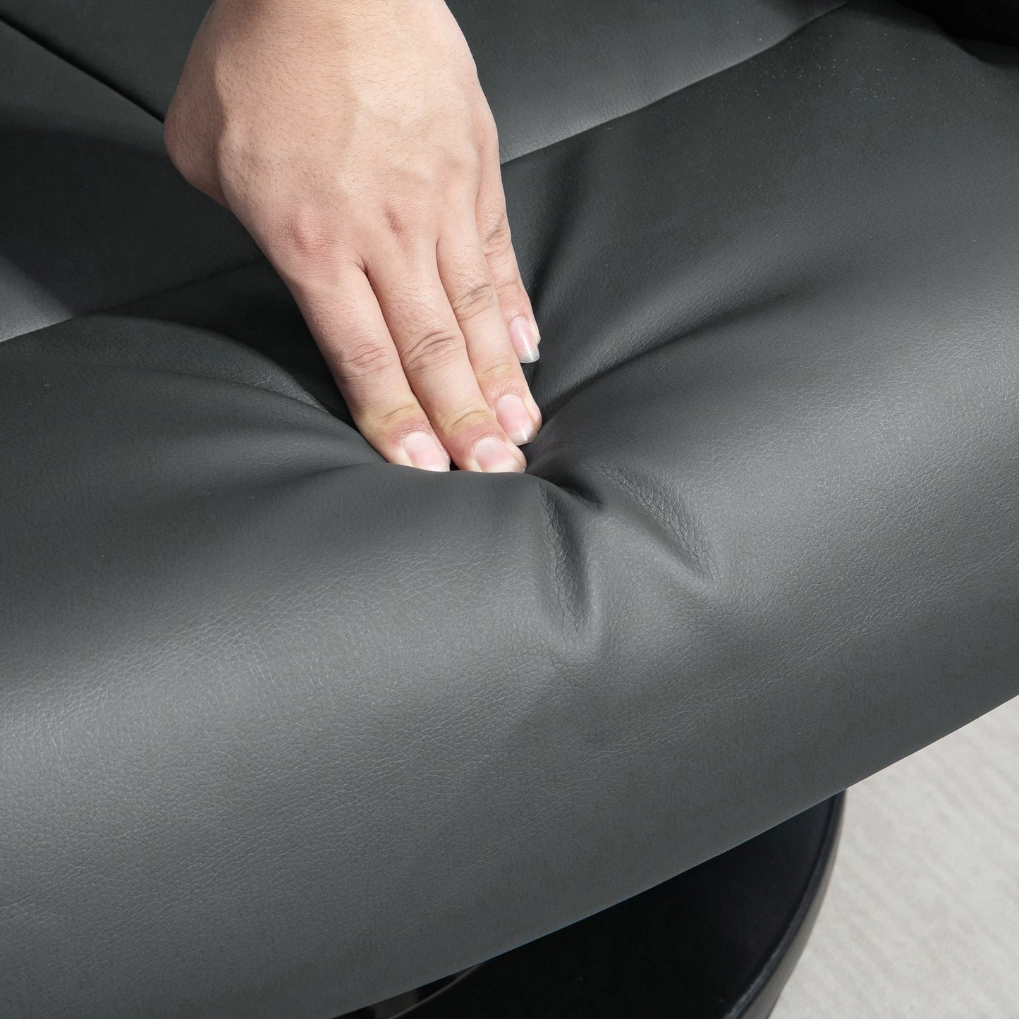 Poltrona reclinabile massaggiante HOMCOM con poggiapiedi, girevole a 360° e poggiapiedi, in similpelle, grigia