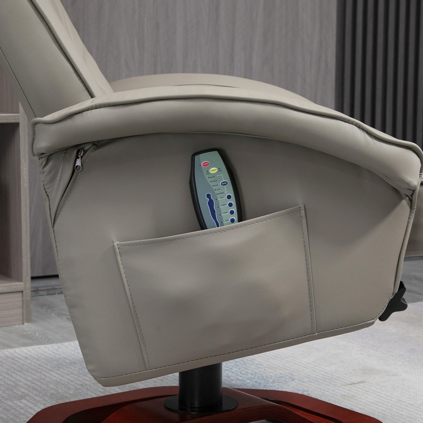 Poltrona reclinabile massaggiante HOMCOM con poggiapiedi, poltrona reclinabile elettrica in similpelle