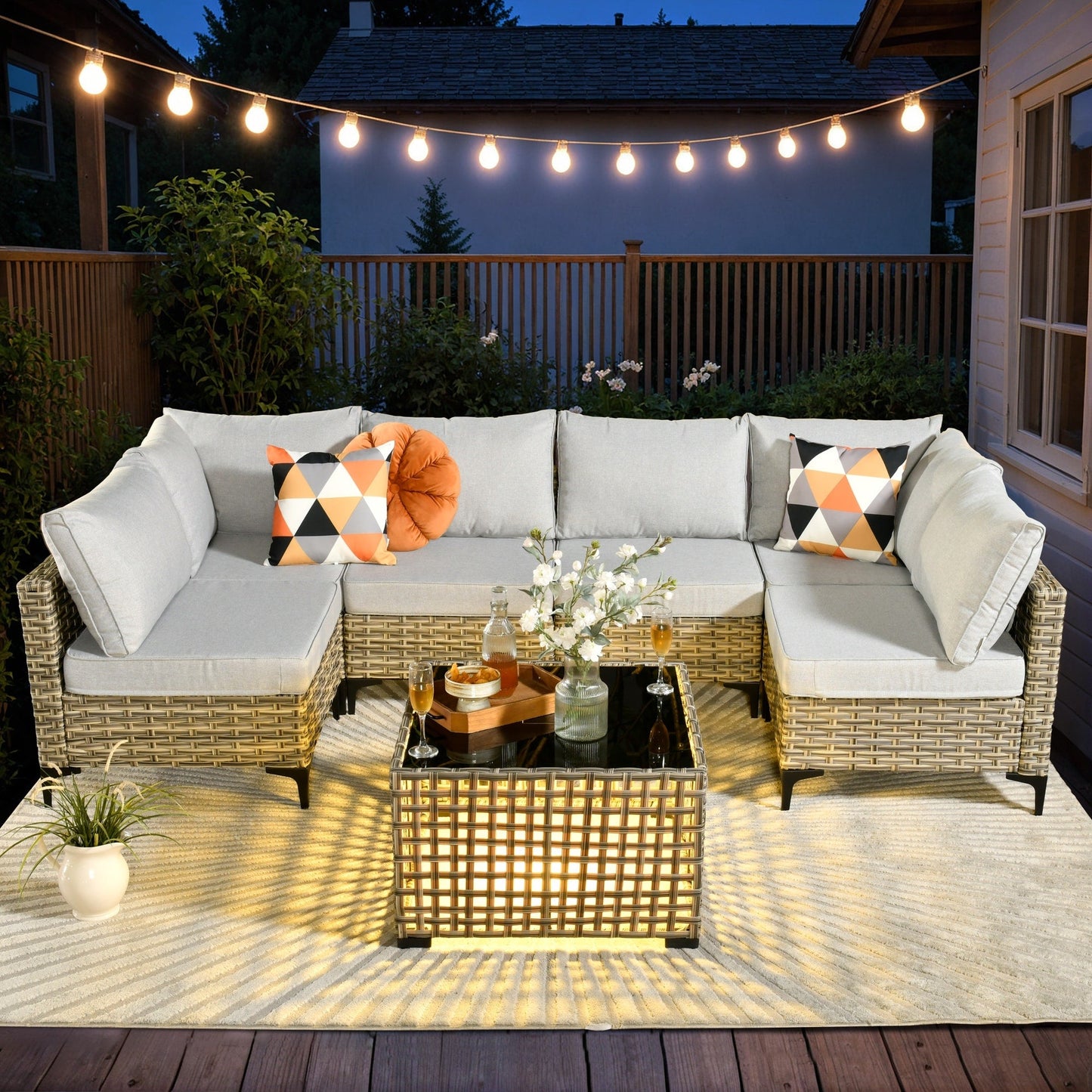 Set di mobili da giardino componibili in rattan HOOOWOOO da 7 pezzi