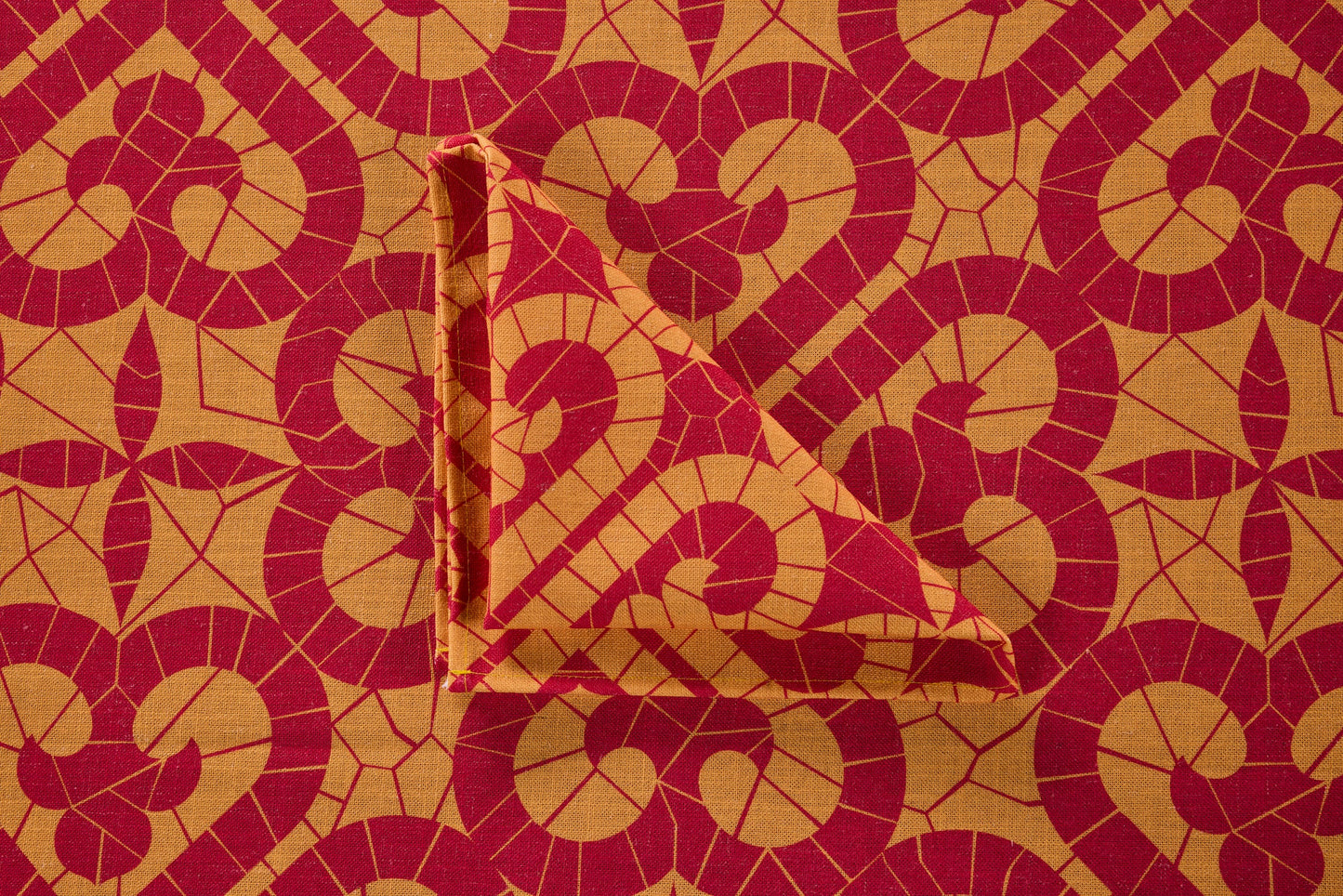 Sitges - Tovaglia Cuore Arancio Giallo 150X300 8 Tovaglioli