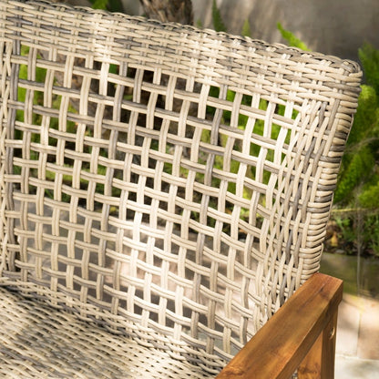 Set da esterno Hampton Outdoor da 4 pezzi in acacia di Christopher Knight Home